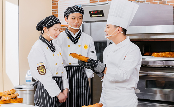 初高中生迷茫，找不到方向？这条实在的技能赛道更靠谱！